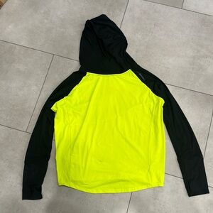 Brooks running long sleeve hooded shirt